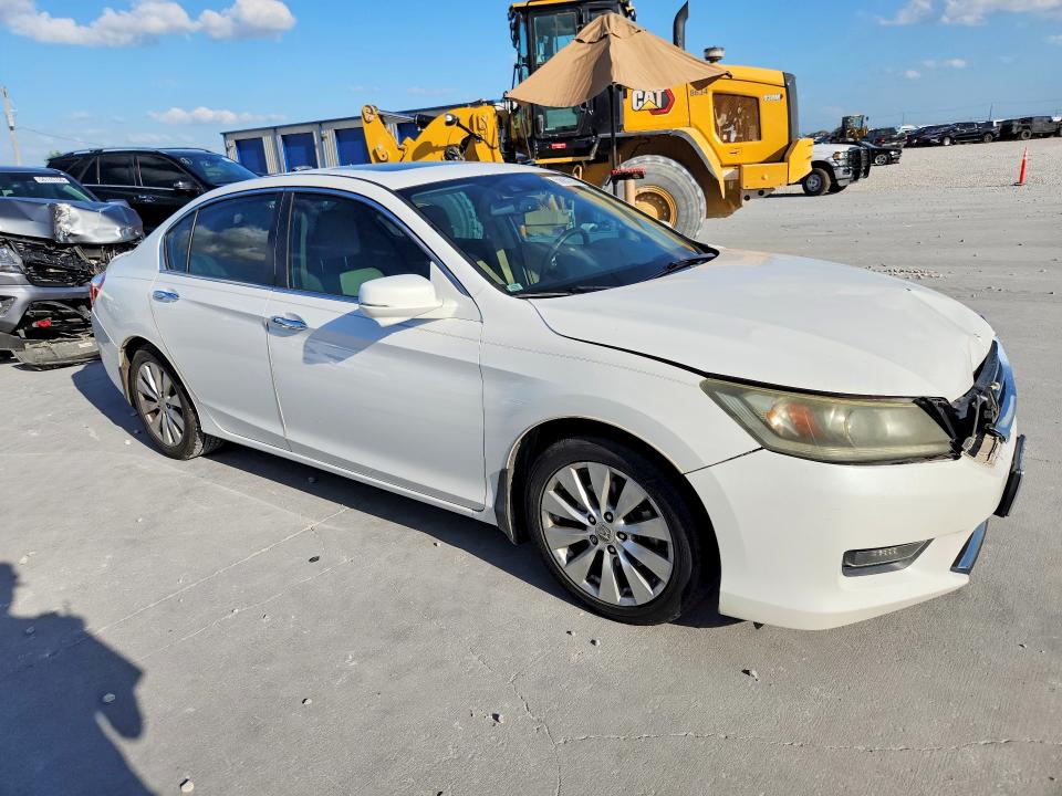 2015 Honda Accord მანქანა იყიდება აუქციონზე, vin: 1HGCR2F84FA245626, აუქციონის ნომერი: 56857856