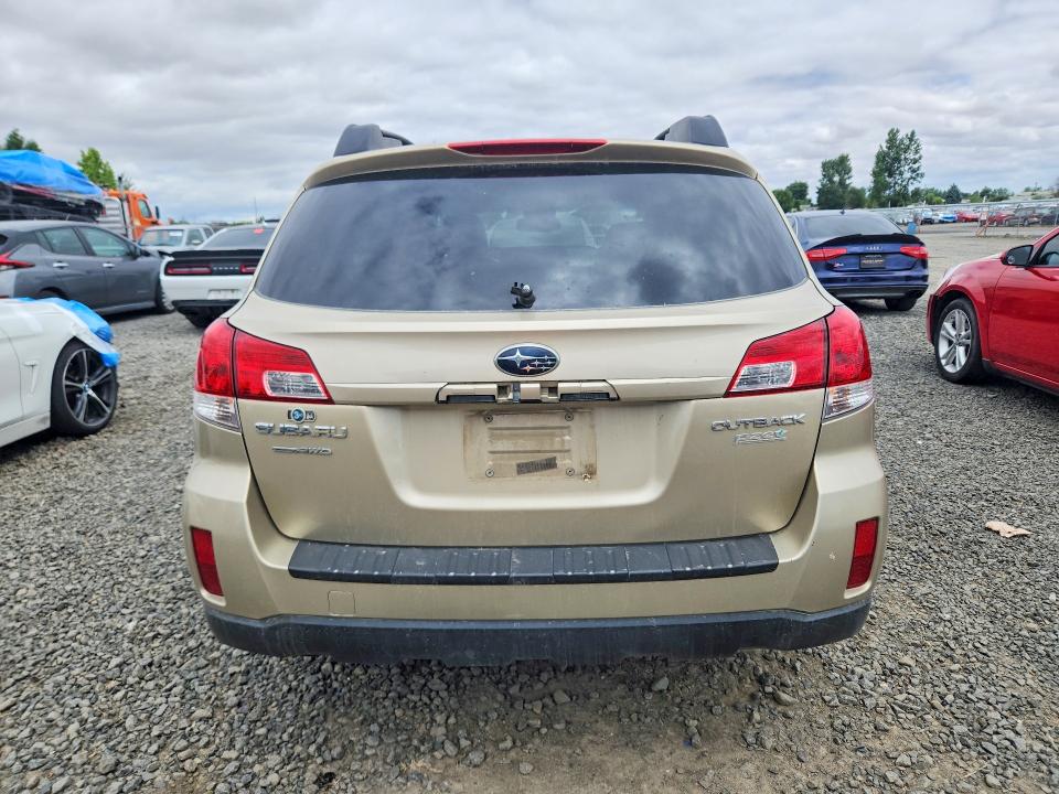 57928006 :رقم المزاد ، 4S4BRBFC2A3333954 vin ، 2010 Subaru Outback مزاد بيع