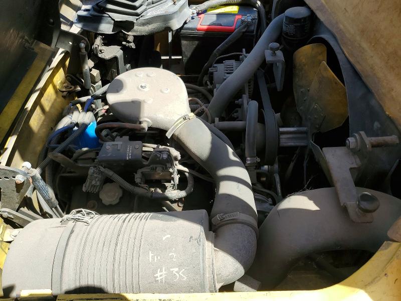 55065996 :رقم المزاد ، E004V01560Z vin ، 2002 Hyster Unknown مزاد بيع
