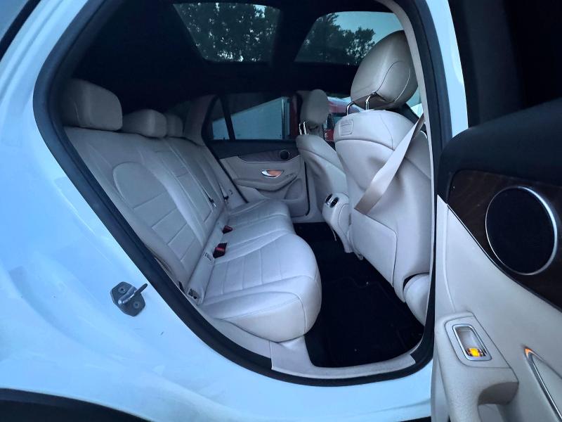 57085866 :رقم المزاد ، WDC0G4KB9JF438882 vin ، 2018 Mercedes-benz Glc مزاد بيع