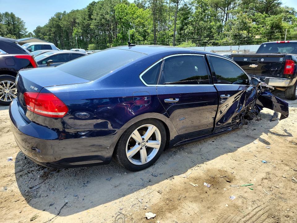 Продажа на аукционе авто 2015 Volkswagen Passat, vin: 1VWBT7A37FC008831, номер лота: 58745306