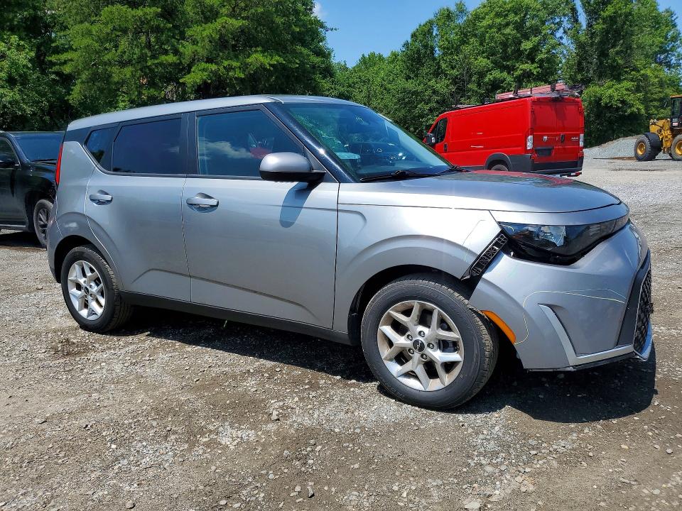 2025 Kia Soul მანქანა იყიდება აუქციონზე, vin: KNDJ23AU5S7941049, აუქციონის ნომერი: 73342815