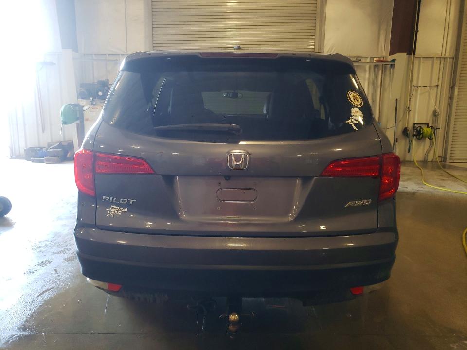 41634756 :رقم المزاد ، 5FNYF6H55JB005489 vin ، 2018 Honda Pilot مزاد بيع