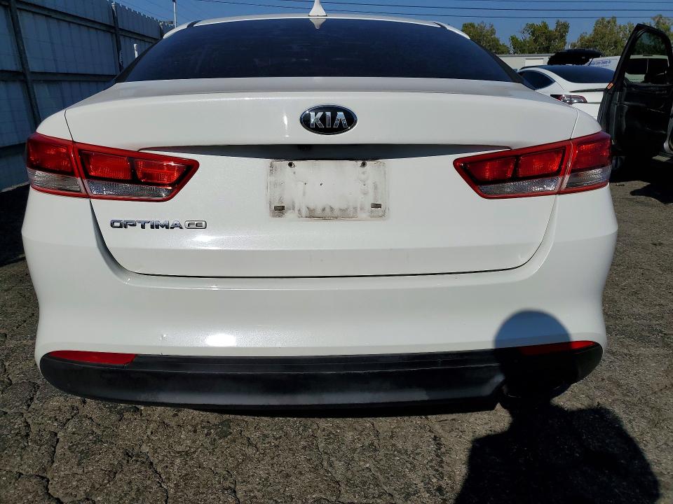 2016 Kia Optima მანქანა იყიდება აუქციონზე, vin: 5XXGT4L3XGG120593, აუქციონის ნომერი: 55459116