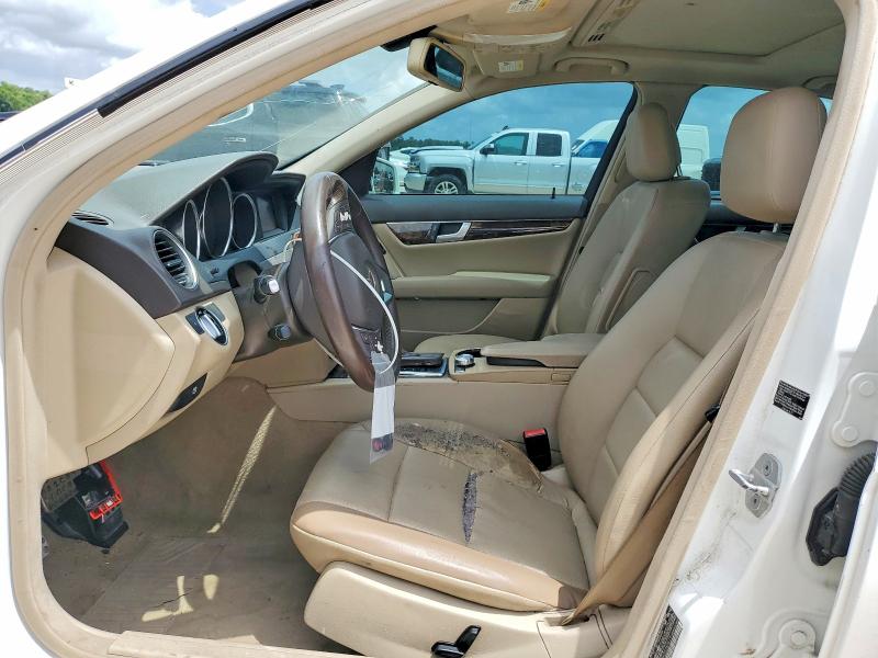 Продажа на аукционе авто 2013 Mercedes-benz C, vin: WDDGF4HB6DR287619, номер лота: 56663086
