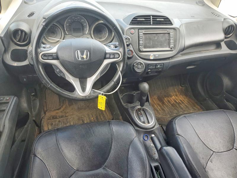 Продажа на аукционе авто 2013 Honda Fit, vin: JHMGE8H6XDC038328, номер лота: 57221806