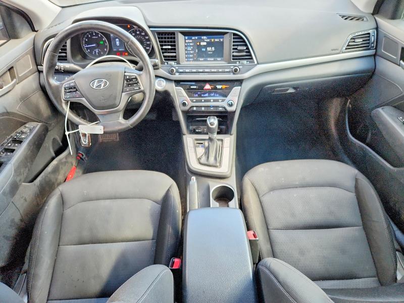 57826256 :رقم المزاد ، 5NPD84LF2JH267405 vin ، 2018 Hyundai Elantra مزاد بيع