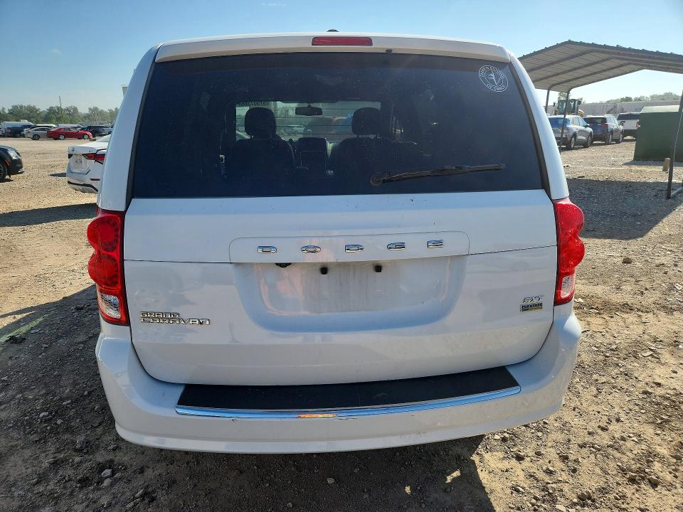 57507366 :رقم المزاد ، 2C4RDGCG1JR240467 vin ، 2018 Dodge Grand Caravan مزاد بيع