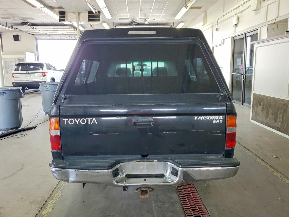 2000 Toyota Tacoma მანქანა იყიდება აუქციონზე, vin: 4TAVL52N8YZ576778, აუქციონის ნომერი: 58510396
