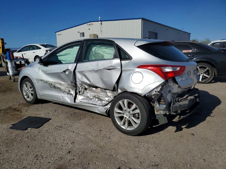 2014 Hyundai Elantra Gt მანქანა იყიდება აუქციონზე, vin: KMHD35LH7EU194674, აუქციონის ნომერი: 55531856