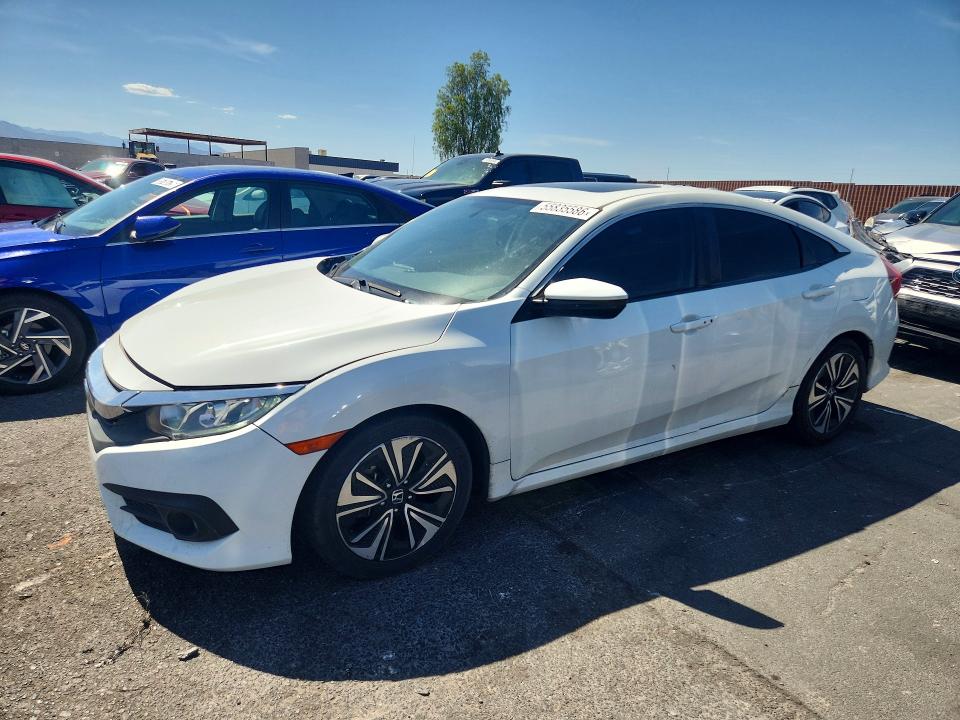 55835586 :رقم المزاد ، JHMFC1F70JX041036 vin ، 2018 Honda Civic مزاد بيع