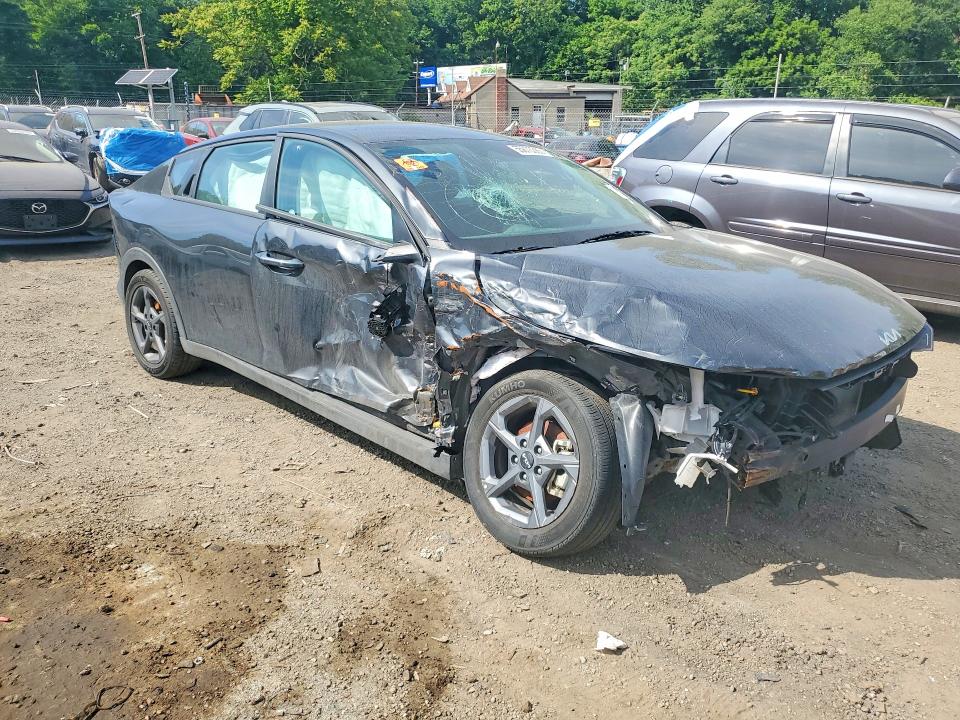 55673386 :رقم المزاد ، 3KPFT4DEXSE021124 vin ، 2025 Kia K4 مزاد بيع