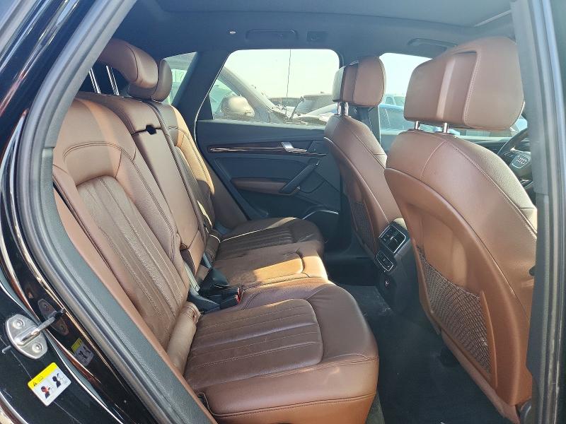 58466286 :رقم المزاد ، WA1BNAFY4J2051157 vin ، 2018 Audi Q5 مزاد بيع
