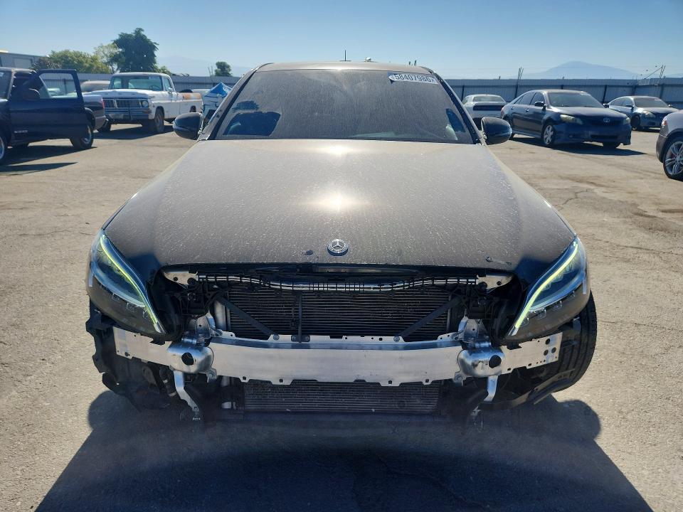 58407986 :رقم المزاد ، W1KWF8DB0MR627162 vin ، 2021 Mercedes-benz C مزاد بيع