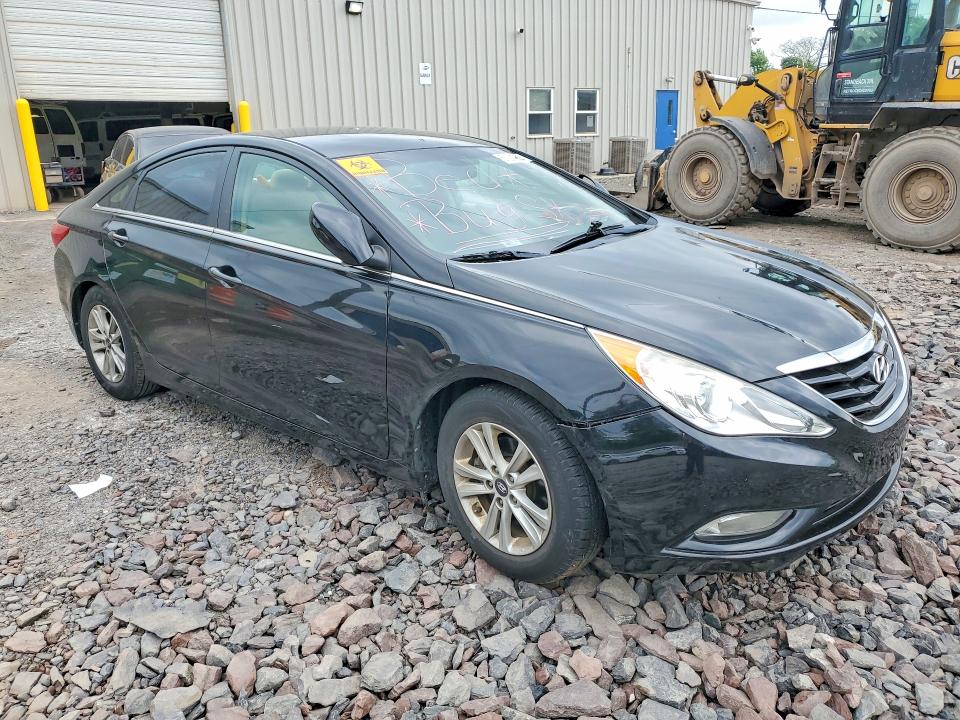 2013 Hyundai Sonata მანქანა იყიდება აუქციონზე, vin: 5NPEB4AC8DH703953, აუქციონის ნომერი: 57074906