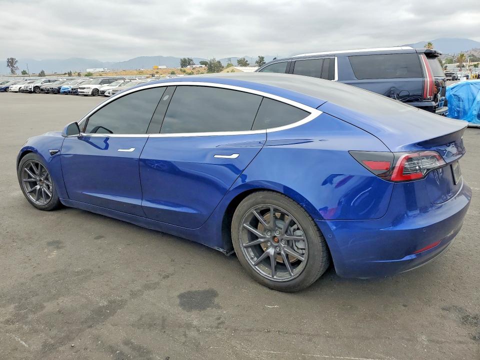 2020 Tesla Model 3 მანქანა იყიდება აუქციონზე, vin: 5YJ3E1EB1LF636379, აუქციონის ნომერი: 58149386