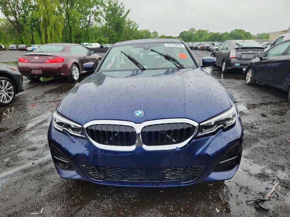 2022 Bmw 330xe მანქანა იყიდება აუქციონზე, vin: WBA5P9C04NFM09489, აუქციონის ნომერი: 57316046