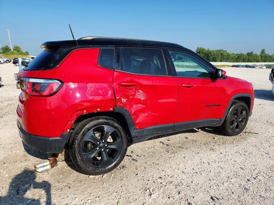 58977976 :رقم المزاد ، 3C4NJCBB6JT300357 vin ، 2018 Jeep Compass مزاد بيع