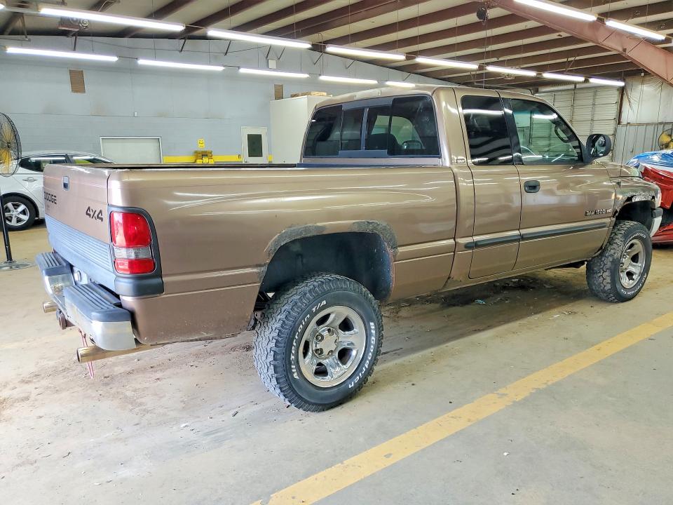 2001 Dodge Ram 1500 მანქანა იყიდება აუქციონზე, vin: 3B7HF13ZX1M246215, აუქციონის ნომერი: 58578896