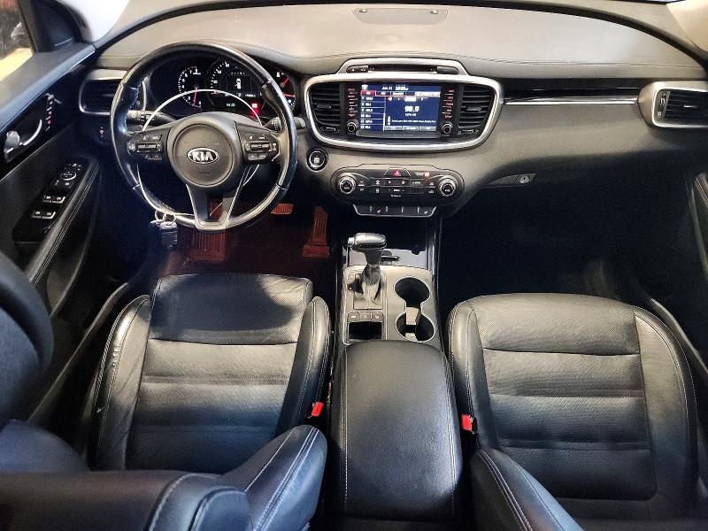 2016 Kia Sorento მანქანა იყიდება აუქციონზე, vin: 5XYPKDA56GG166523, აუქციონის ნომერი: 56648656