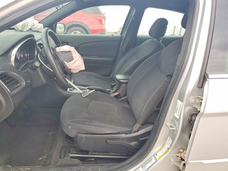 Продажа на аукционе авто 2012 Chrysler 200, vin: 1C3CCBAB2CN272965, номер лота: 58812616