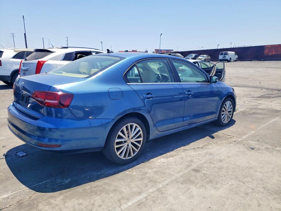 2016 Volkswagen Jetta მანქანა იყიდება აუქციონზე, vin: 3VWL17AJ4GM338953, აუქციონის ნომერი: 59182306