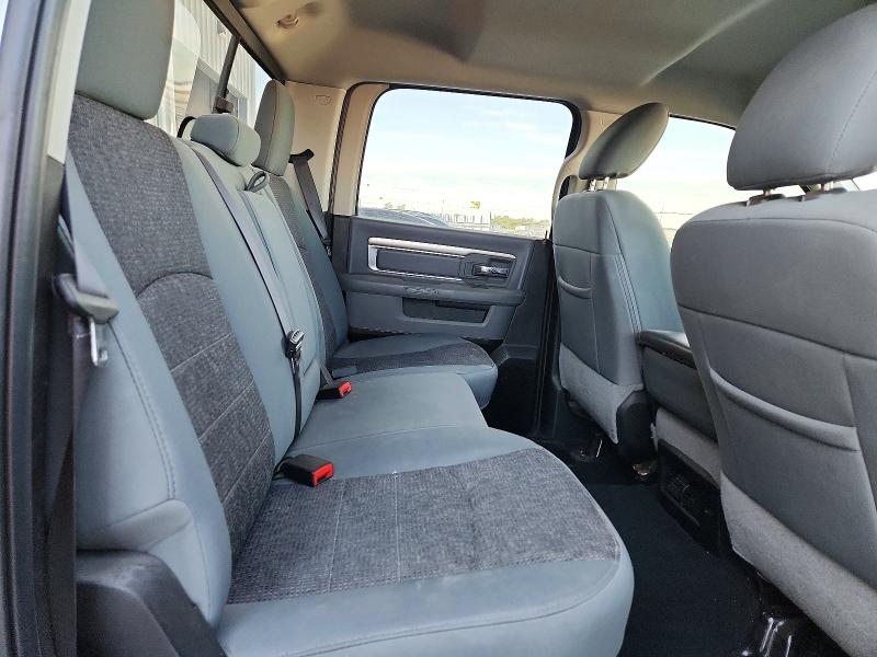 57252656 :رقم المزاد ، 1C6RR7LT0KS605775 vin ، 2019 Ram 1500 Classic مزاد بيع