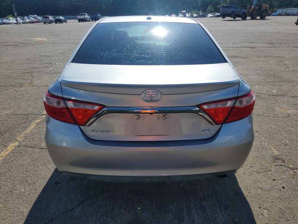 2016 Toyota Camry მანქანა იყიდება აუქციონზე, vin: 4T1BF1FKXGU131652, აუქციონის ნომერი: 57144696