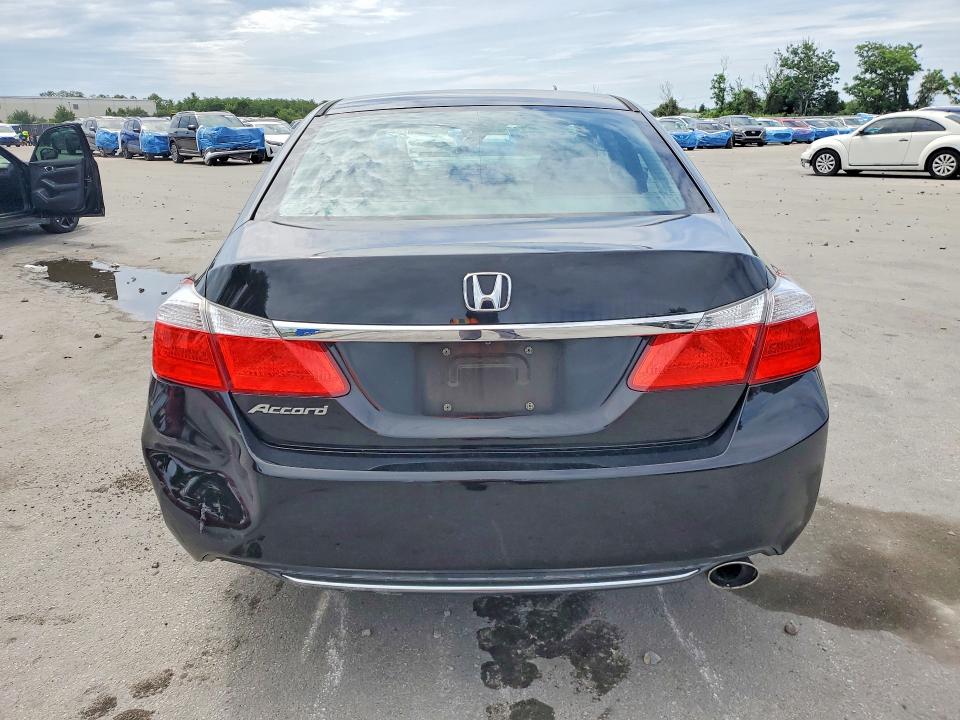 Aukcja sprzedaży 2015 Honda Accord, vin: 1HGCR2F39FA152704, numer aukcji: 55993136