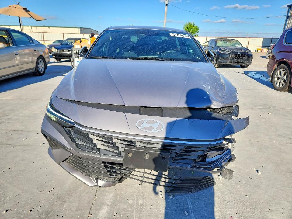 Продажа на аукционе авто 2025 Hyundai Elantra, vin: KMHLM4DG4SU010425, номер лота: 57754926