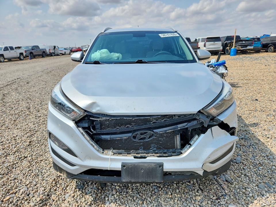 2016 Hyundai Tucson მანქანა იყიდება აუქციონზე, vin: KM8J33A4XGU092568, აუქციონის ნომერი: 58747426