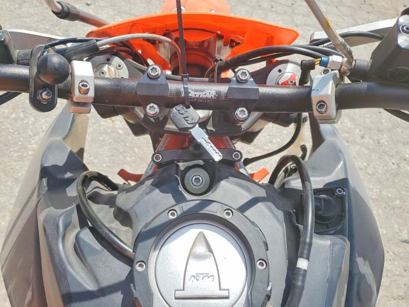 Продажа на аукционе авто 2017 Ktm 1090, vin: VBKV49401HM979183, номер лота: 57039886