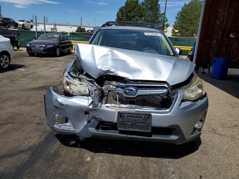 57733486 :رقم المزاد ، JF2GPABCXHH242588 vin ، 2017 Subaru Crosstrek مزاد بيع
