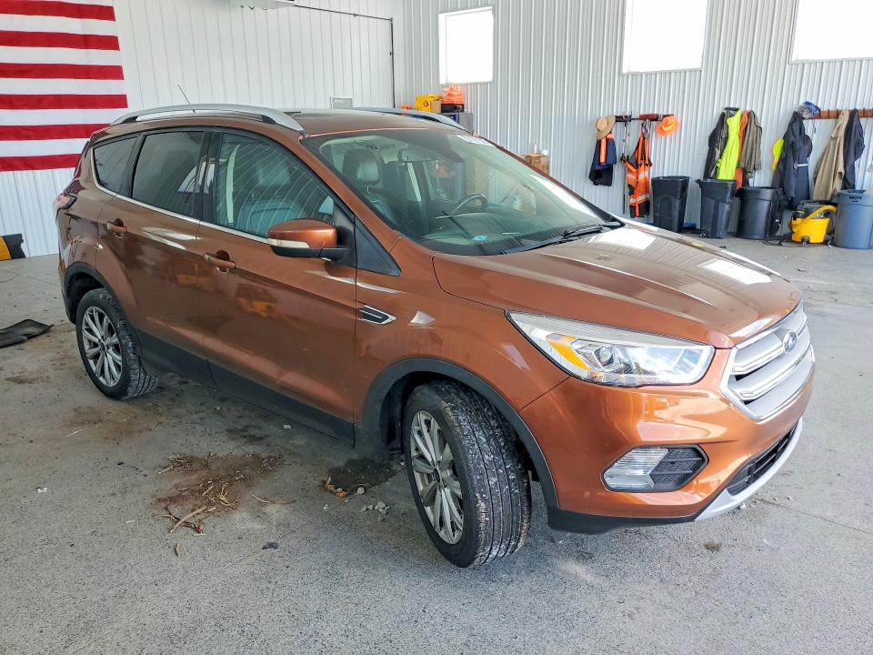 Продаж на аукціоні авто 2017 Ford Escape, vin: 1FMCU9JD4HUC08499, номер лоту: 57167106