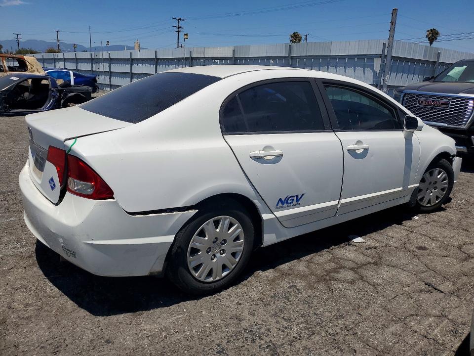 57068896 :رقم المزاد ، 19XFA4F55AE000747 vin ، 2010 Honda Civic مزاد بيع