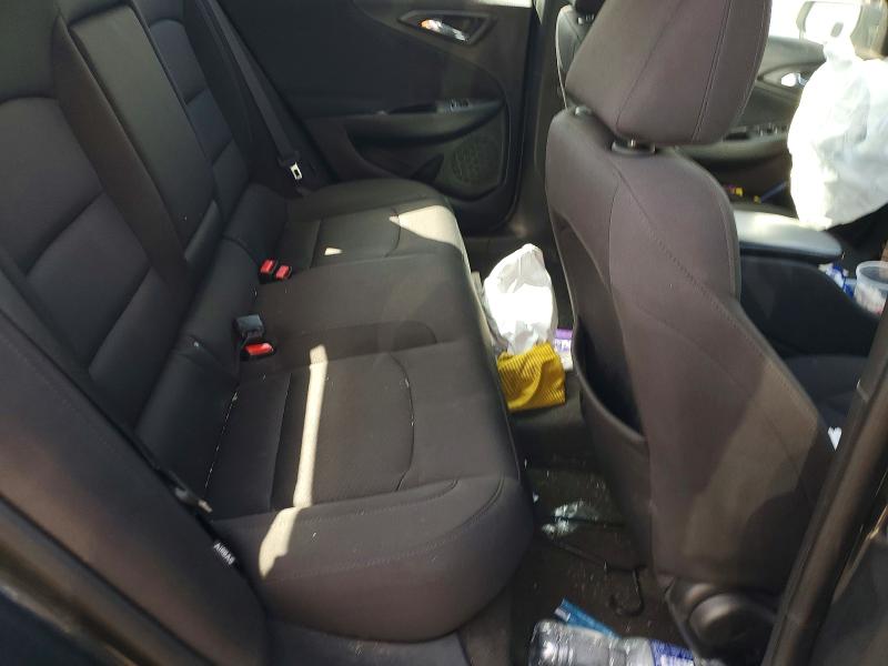 57681976 :رقم المزاد ، 1G1ZC5ST7JF155221 vin ، 2018 Chevrolet Malibu مزاد بيع
