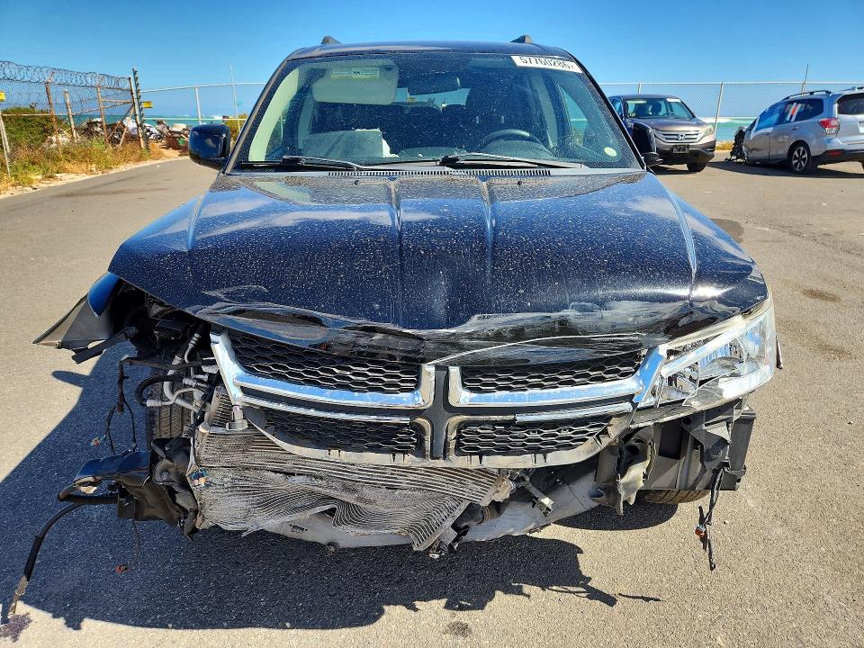 2015 Dodge Journey მანქანა იყიდება აუქციონზე, vin: 3C4PDCBG6FT718114, აუქციონის ნომერი: 57760286