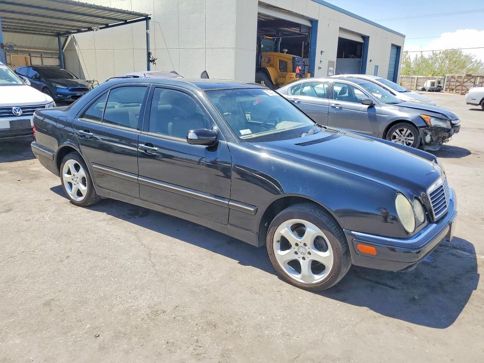 Продаж на аукціоні авто 2002 Mercedes-benz E, vin: WDBJF82J62X072000, номер лоту: 56054026