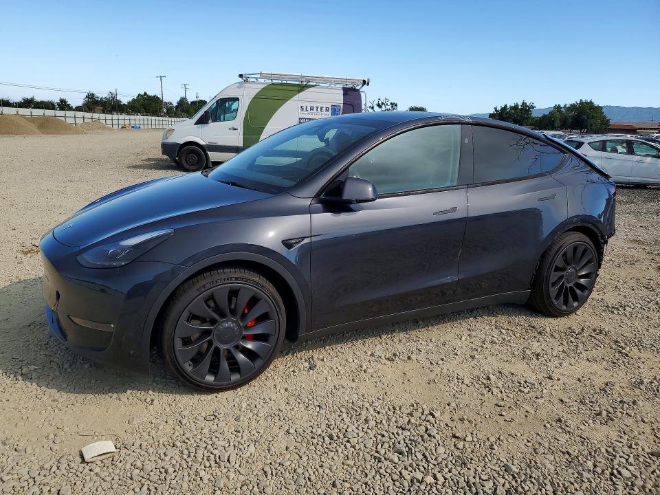 Продажа на аукционе авто 2024 Tesla Model Y, vin: 7SAYGDEF1RF079621, номер лота: 56815386