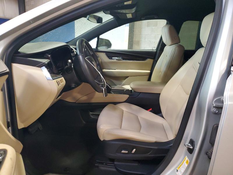 58100856 :رقم المزاد ، 1GYKNARS7HZ319563 vin ، 2017 Cadillac Xt5 مزاد بيع
