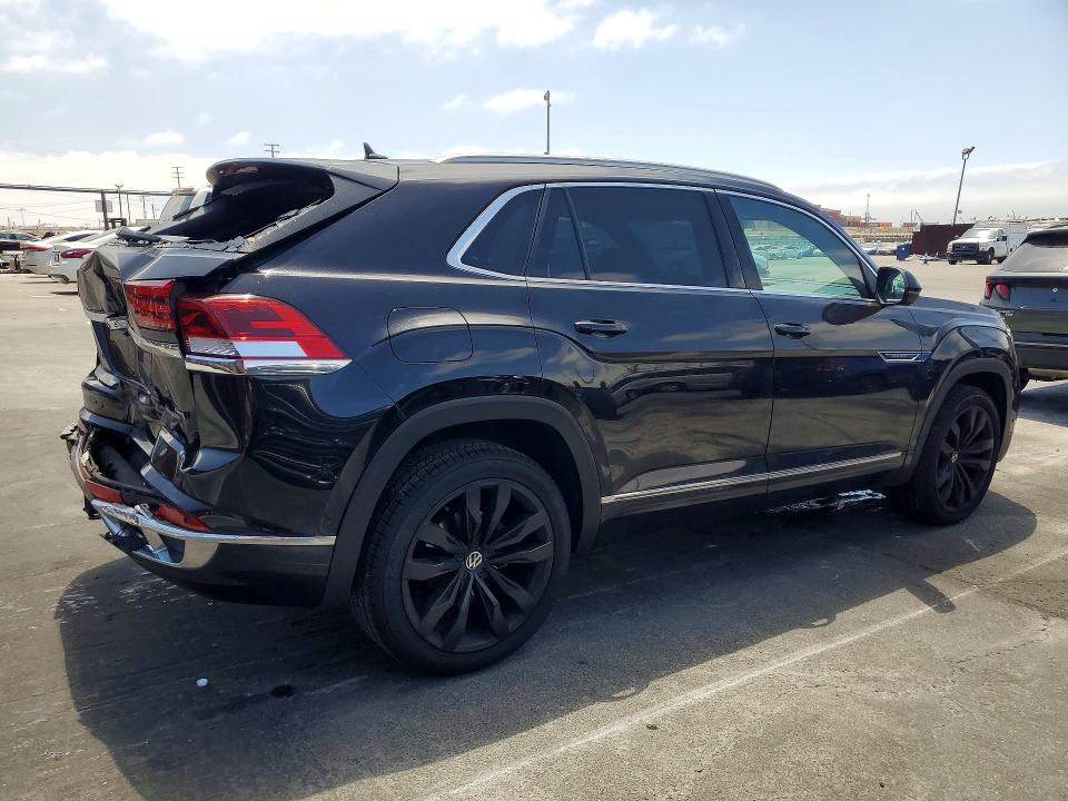 2020 Volkswagen Atlas Cross Sport მანქანა იყიდება აუქციონზე, vin: 1V2TE2CA6LC221585, აუქციონის ნომერი: 57921886