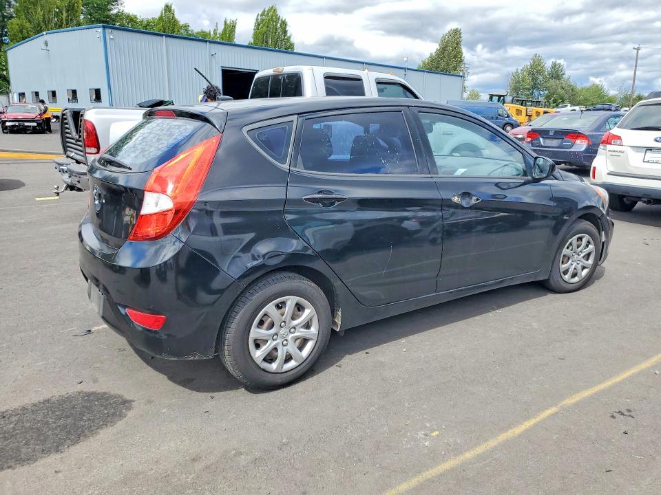 2013 Hyundai Accent მანქანა იყიდება აუქციონზე, vin: KMHCT5AE3DU086474, აუქციონის ნომერი: 56613446