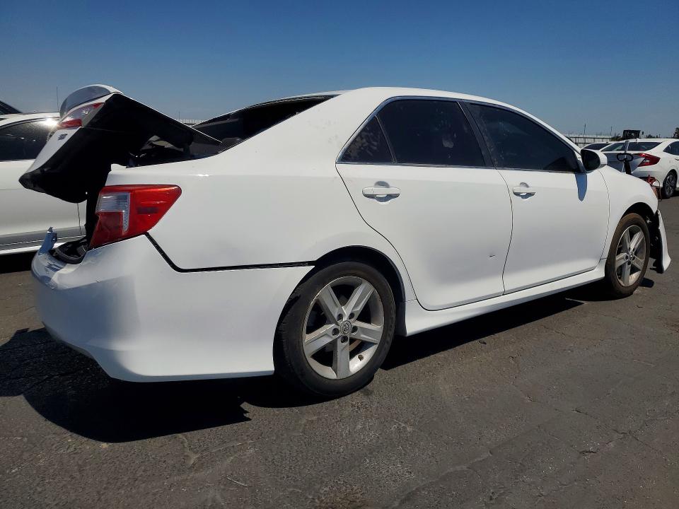 2013 Toyota Camry მანქანა იყიდება აუქციონზე, vin: 4T1BF1FK9DU227705, აუქციონის ნომერი: 57833036