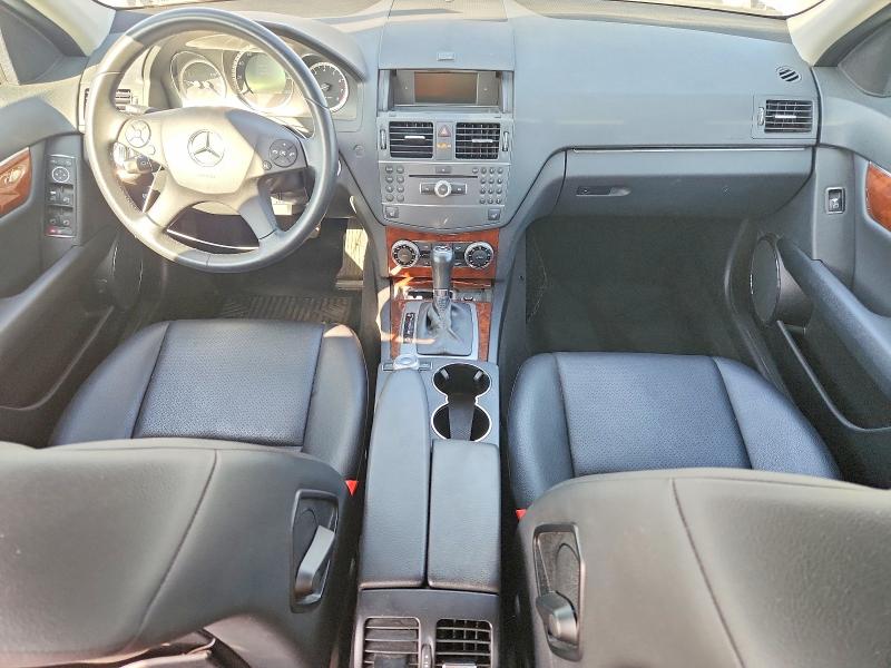 2011 Mercedes-benz C მანქანა იყიდება აუქციონზე, vin: WDDGF5EB4BA523965, აუქციონის ნომერი: 58044366