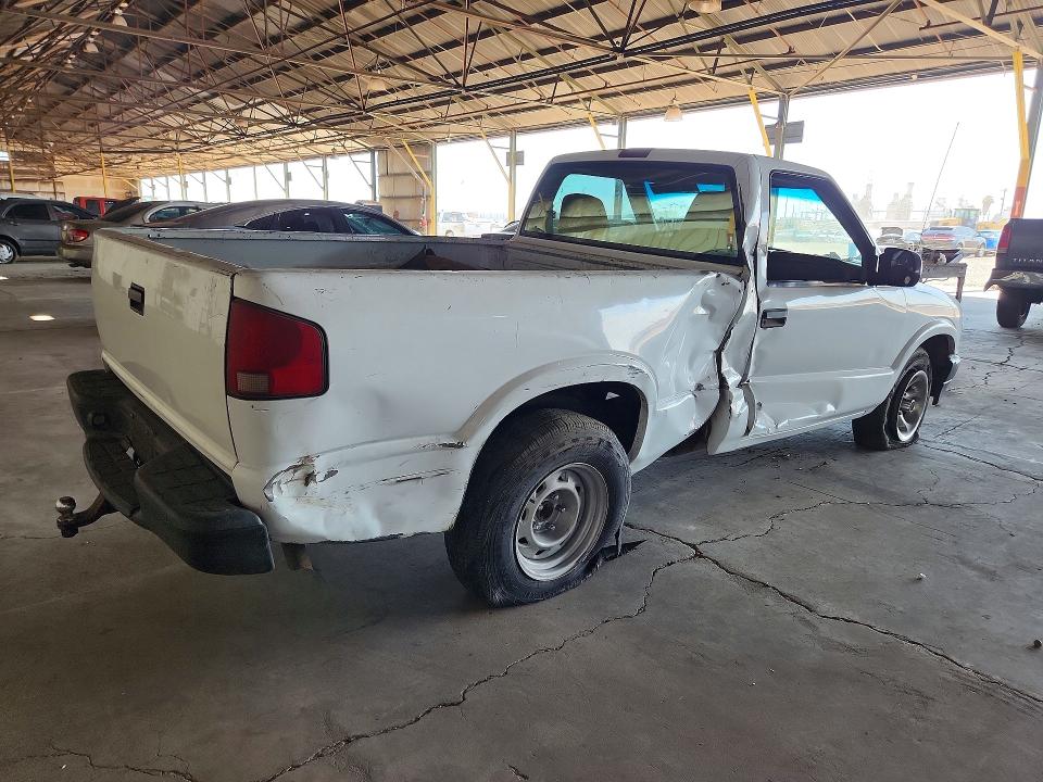 57194606 :رقم المزاد ، 1GCCS1443X8107081 vin ، 1999 Chevrolet S Truck مزاد بيع