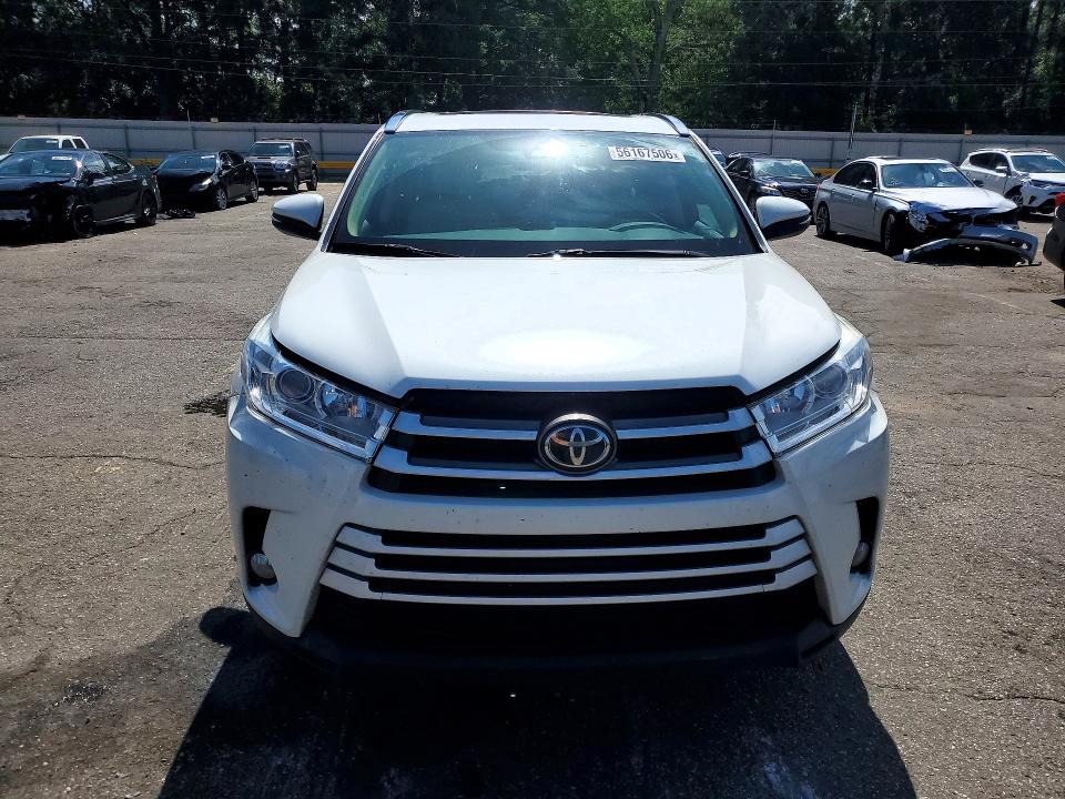 56167506 :رقم المزاد ، 5TDKZRFH6HS515397 vin ، 2017 Toyota Highlander مزاد بيع