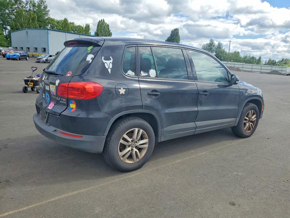 2012 Volkswagen Tiguan მანქანა იყიდება აუქციონზე, vin: WVGBV7AXXCW608135, აუქციონის ნომერი: 56028416
