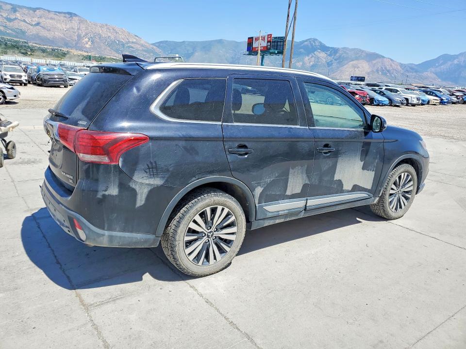 Продажа на аукционе авто 2019 Mitsubishi Outlander, vin: JA4AZ3A37KZ024020, номер лота: 58282356