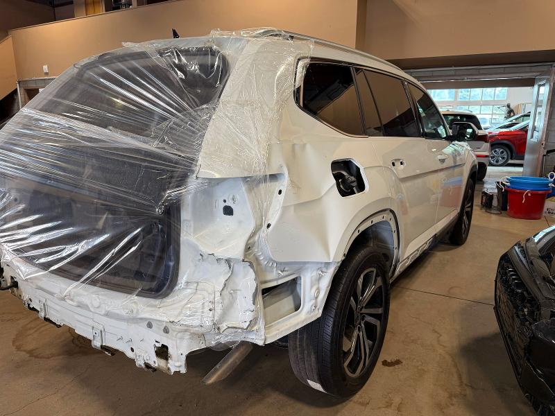 57971676 :رقم المزاد ، 1V2BR2CA8PC533820 vin ، 2023 Volkswagen Atlas مزاد بيع