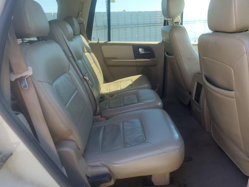 Продажа на аукционе авто 2005 Ford Expedition, vin: 1FMFU20565LA06778, номер лота: 57626796